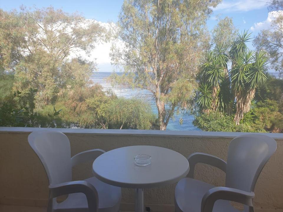 Ionian Mare Aparthotel Agios Ioannis Peristeron  Luaran gambar