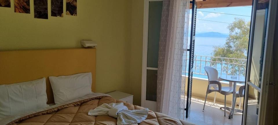 Ionian Mare Aparthotel Agios Ioannis Peristeron  Luaran gambar
